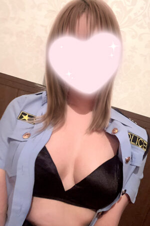 みく巡査　11/20入署